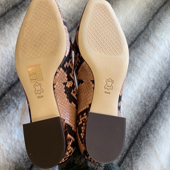 { Tory Burch } Velvet Loafer Blush Roccia Snake - Picture 8 of 8